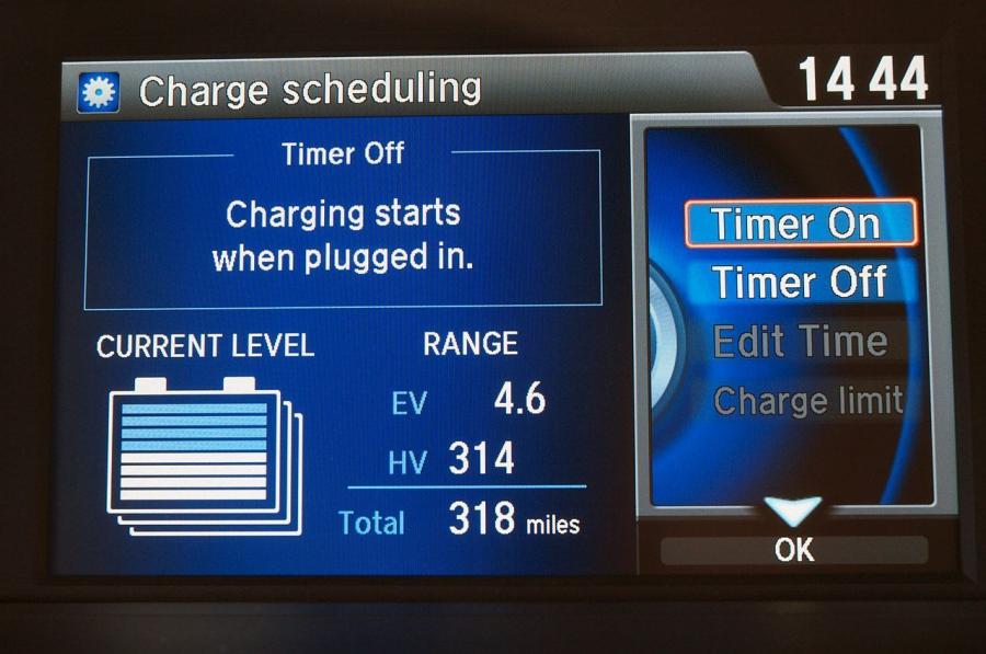  Honda Accord Plug-In Hybrid 2014 года  (фото 89 из 109)